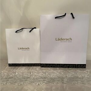Läderach White Gift Bags Set. Lot 2